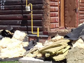 демонтаж деревянного дома