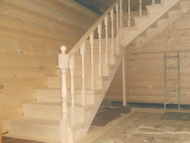 лестница из дерева