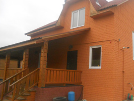 обшивка фасада дома Малояровлавец